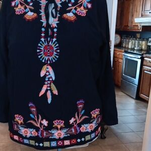 Chic Black Embroidered Blouse
